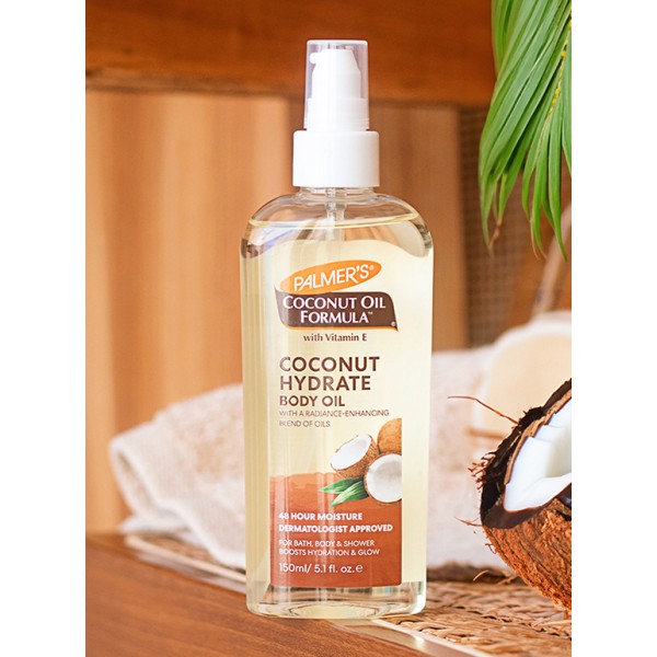 Image: Coconut body oil by Palmers