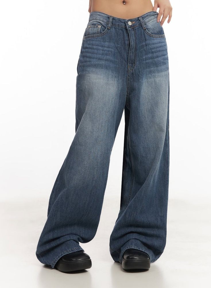 Bootcut Jeans