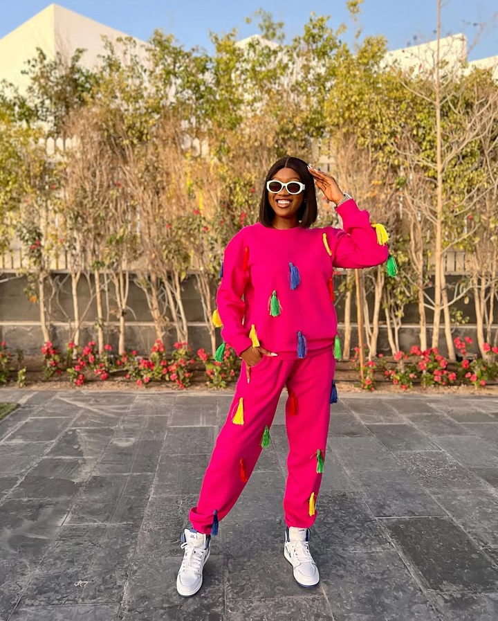 Chinenye Nnebe in her tracksuit Street-Style