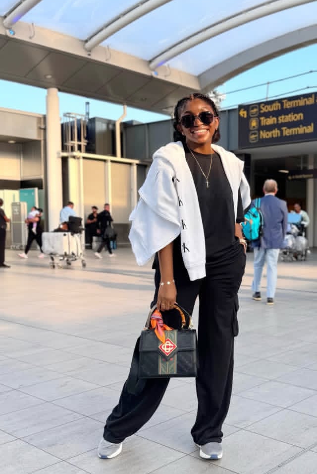 Omawumi Dada in her simple yet stylish airport outfit 
